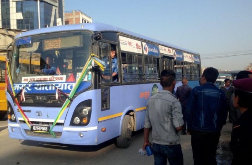 उपत्यकामा सञ्चालन भयो मयुर यातायात