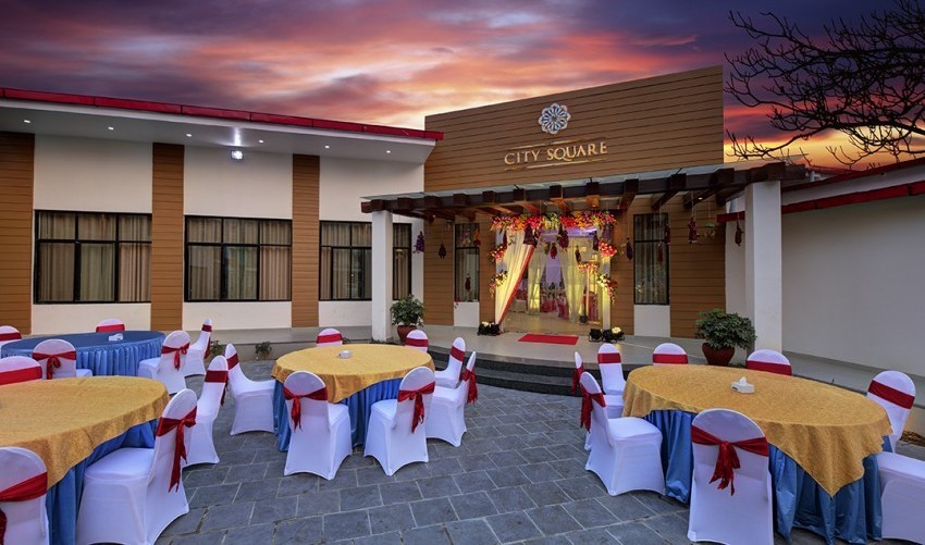 कोरोना कहरः जोखिममा रेस्टुराँ
