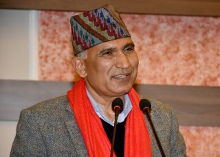 शेयरबजारका समस्याप्रति अर्थमन्त्रीको चासोः ब्रोकर कमिशन तत्कालै घटाउन निर्देशन