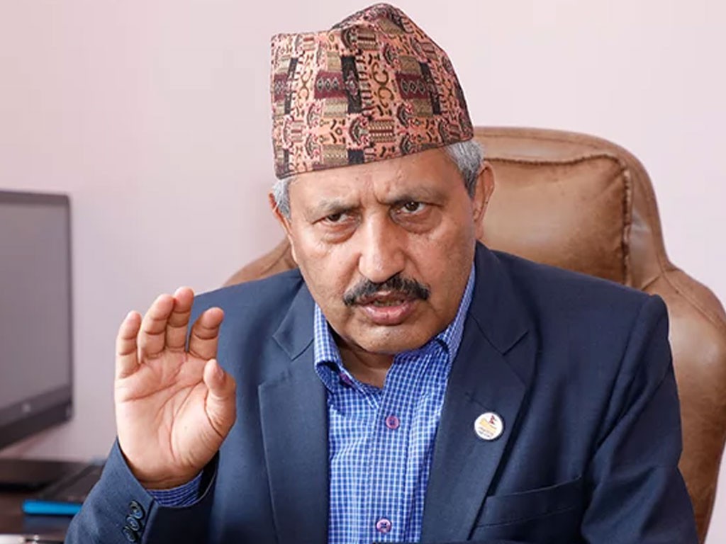 शिक्षामन्त्री पोखरेललाई  लक्षणसहितको कोरोना