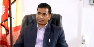 एमालेका सांसदले ‘फ्लोर क्रस’ गरेपछि जोगियो कर्णालीका मुख्यमन्त्रीको सरकार