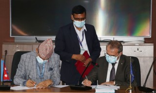 नेपाल सरकार र एडीबी बीच १९ अर्ब ५८ करोड रुपैंया बराबरको ऋण सम्झौता 