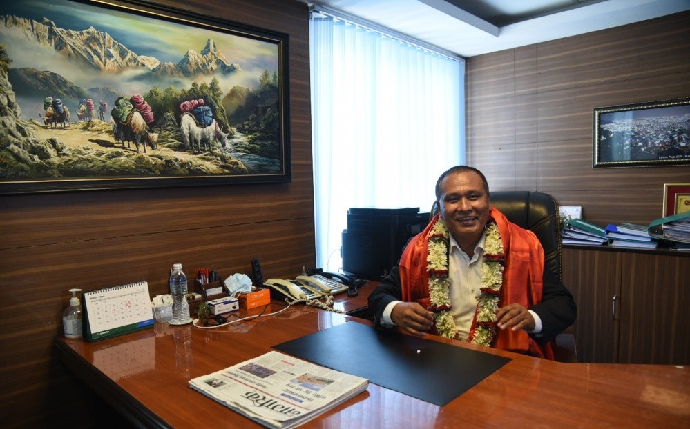 कुलमान घिसिङले भने, 'ठूलो रिस्क लिएर आएको छु'