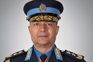 आइजिपीबाटै तोडियो चेन अफ कमान्ड