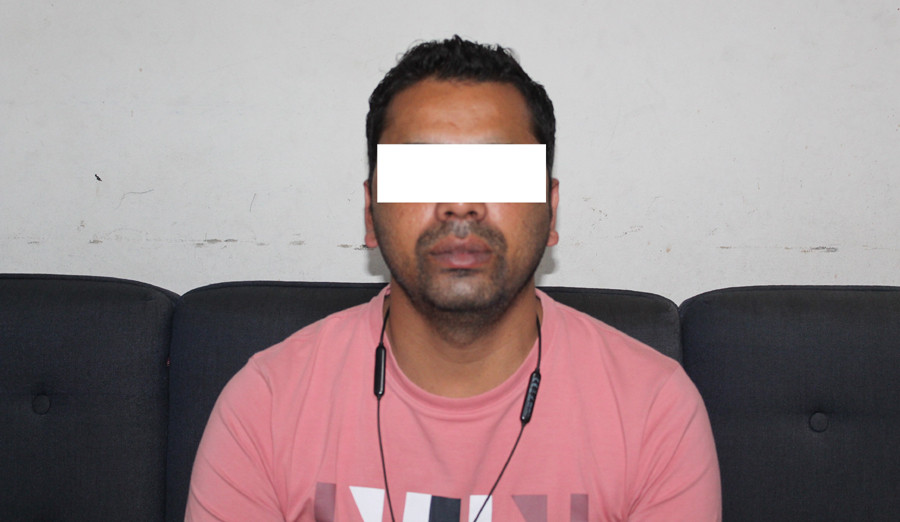 १ किलो २ सय ग्राम सुनसहित एक जना भारतीय नागरिक विमानस्थलबाट पक्राउ