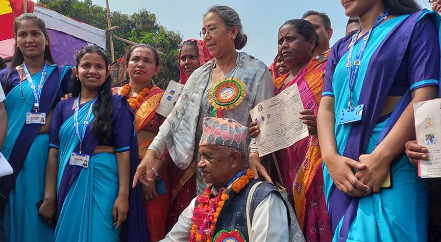 सिन्धुलीको मुसहर बस्तिबाट भूमिहिन दलितलाई लालपूर्जा वितरण शुरु