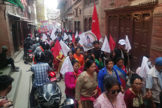 ललितपुर–११ मा माओवादी केन्द्रको उत्साहपूर्ण घरदैलो (फोटोफिचर)