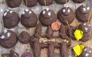 आज गोवर्धन पूजा गरिँदै