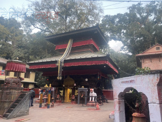 गजुर नभएको बज्रबाराही मन्दिर
