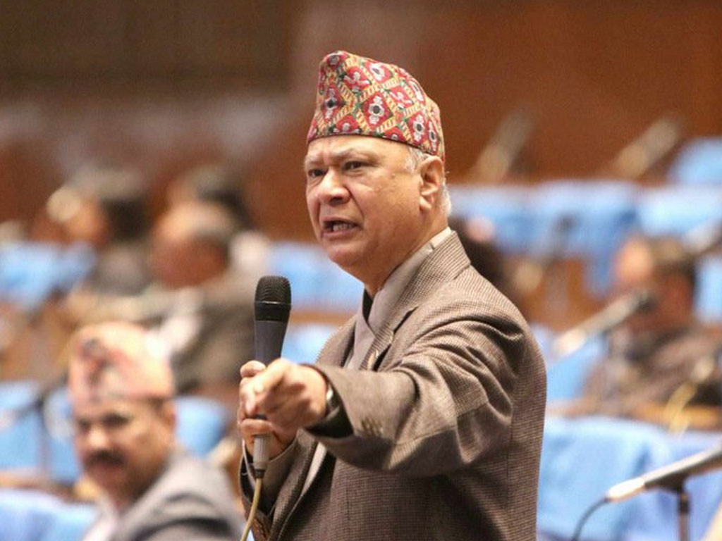 रघुजी पन्त शिक्षामन्त्री नियुक्त